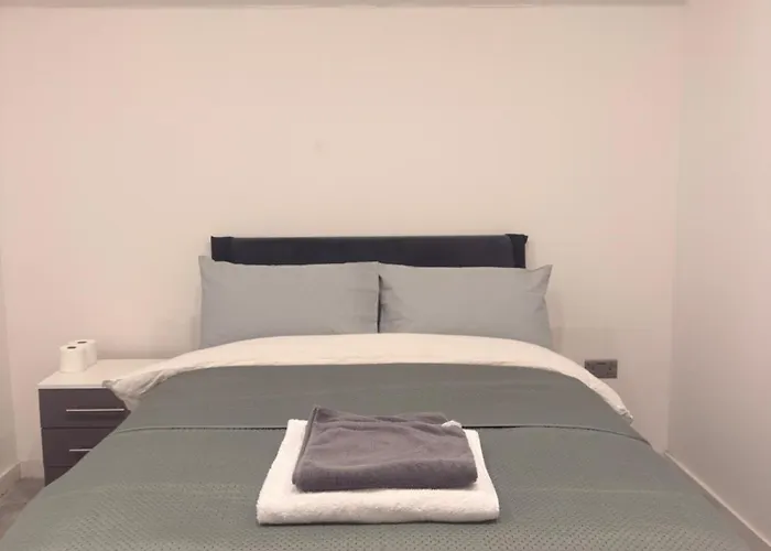 Apartment Stylish Bradford (West Yorkshire)